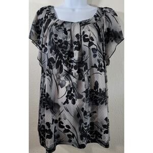 Cato Black Gray Pleated Floral Print Top XL Lightweight Flowy Soft Stretchy
